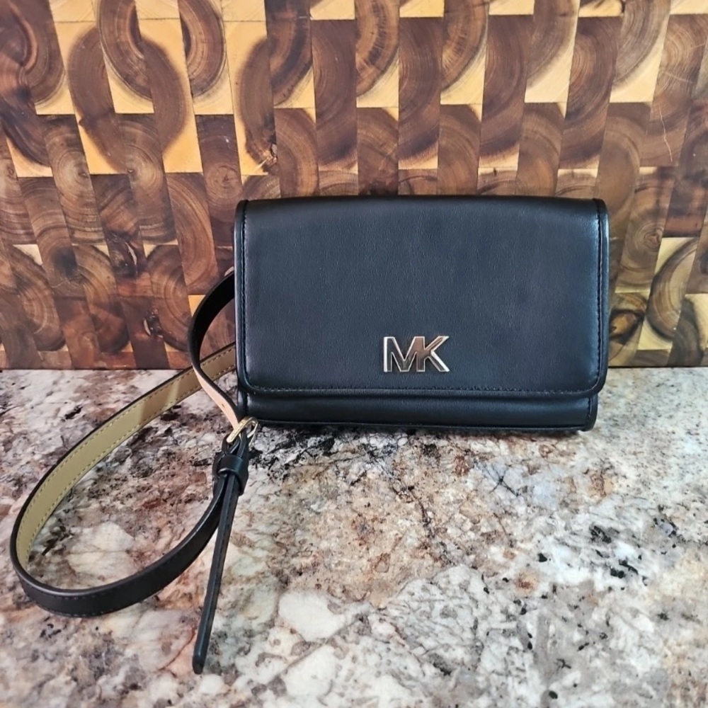 Black MK Belt-bag Michael Kors